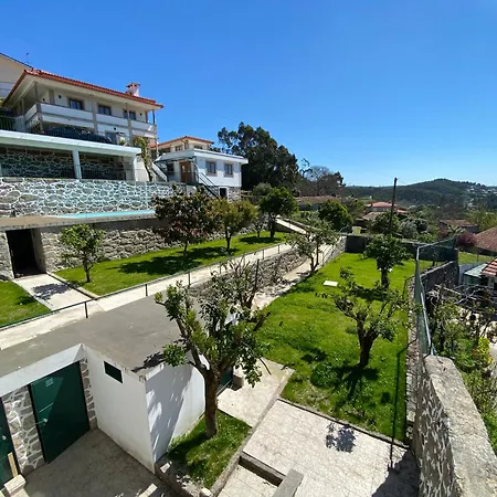 Casa Do Laranjal * Curvos