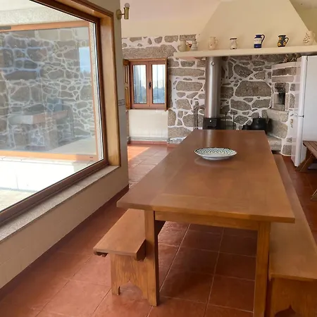 Casa Do Laranjal Сasa de vacaciones Curvos