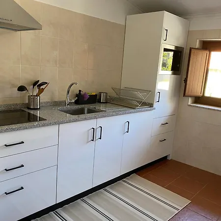 Casa Do Laranjal * Curvos