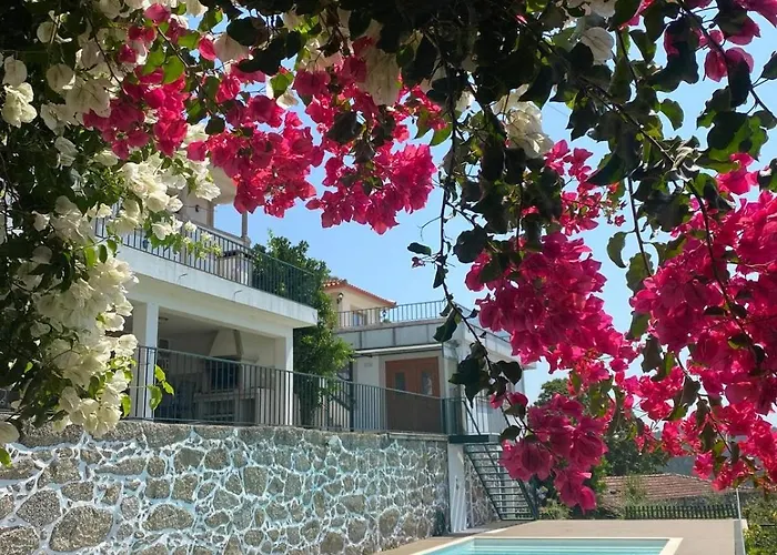 Casa Do Laranjal Curvos